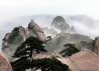 天柱山在安徽哪里