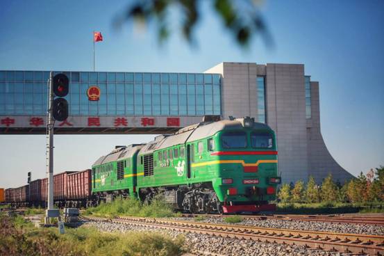 中国什么时候有火车的