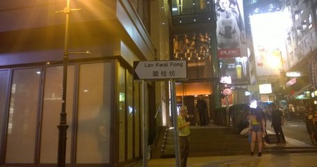 香港莎莎几点开门