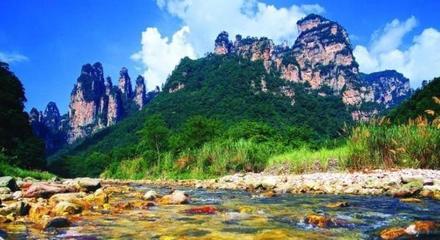 张家界本地旅游团