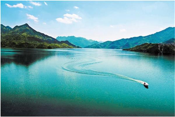 文成天顶湖旅游攻略